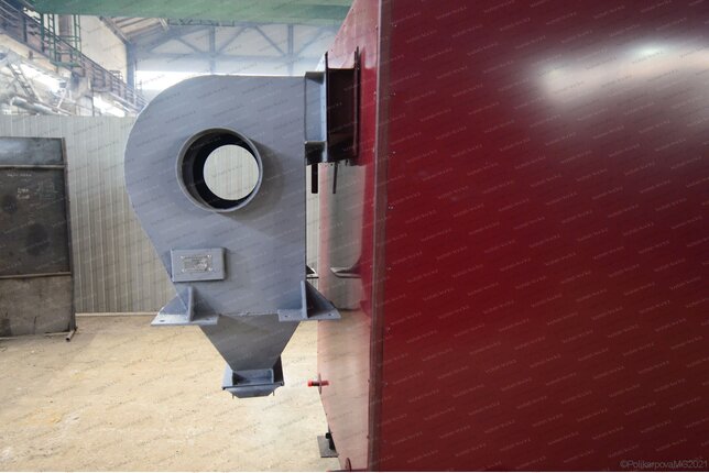 Котел 0.6 ОУР с золоуловителем водогрейный